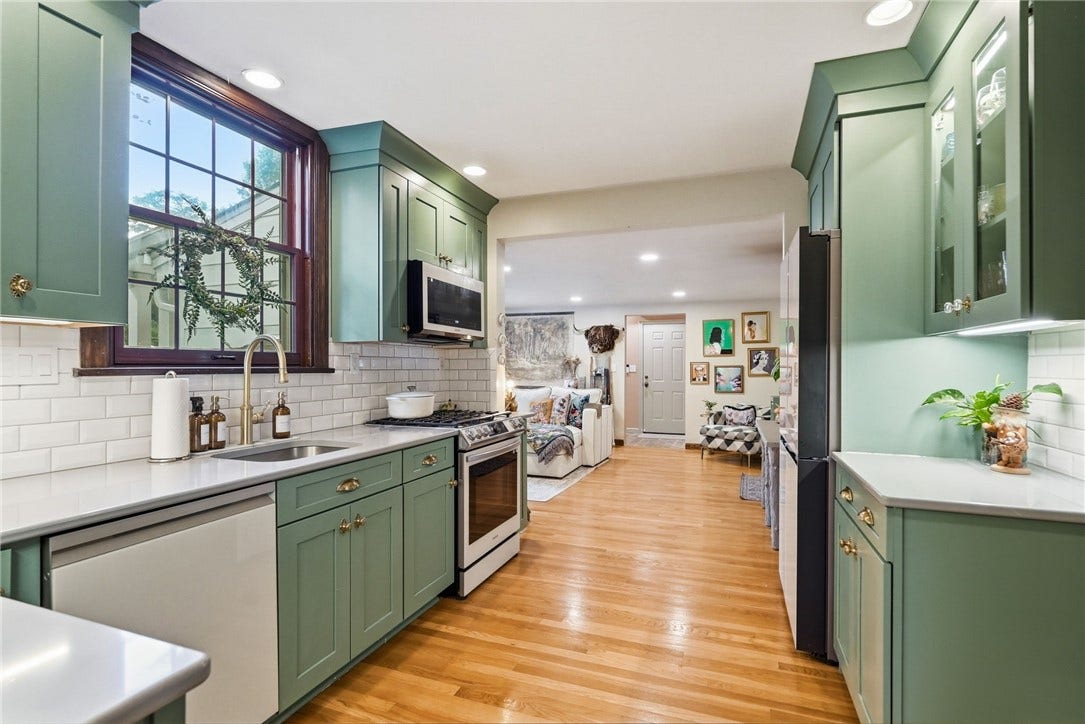 3108 Hillcrest Road, Bethel Park, PA 15102