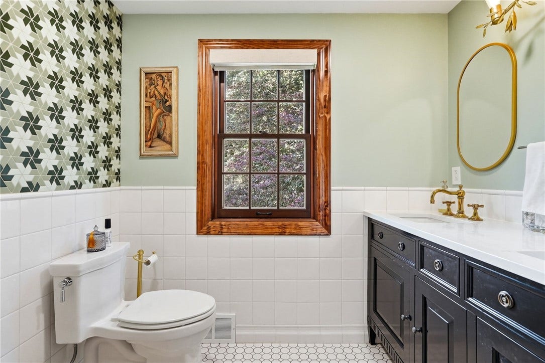 3108 Hillcrest Road, Bethel Park, PA 15102
