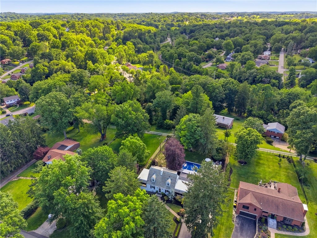 3108 Hillcrest Road, Bethel Park, PA 15102