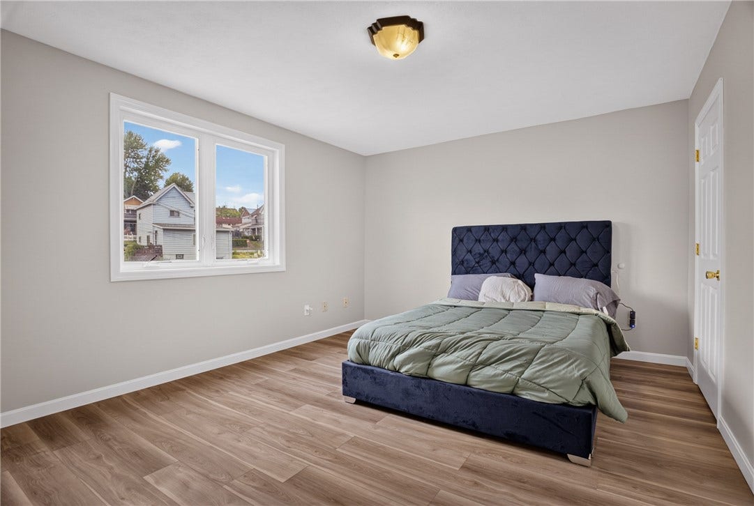 156 May Ave, Washington, PA 15301