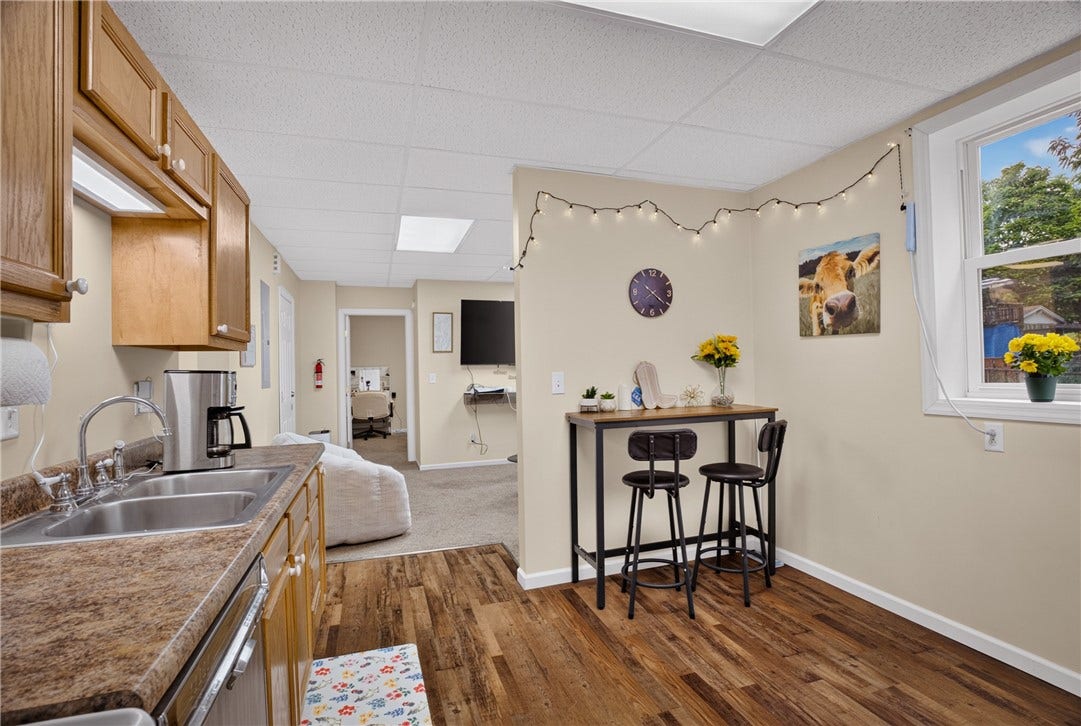 156 May Ave, Washington, PA 15301