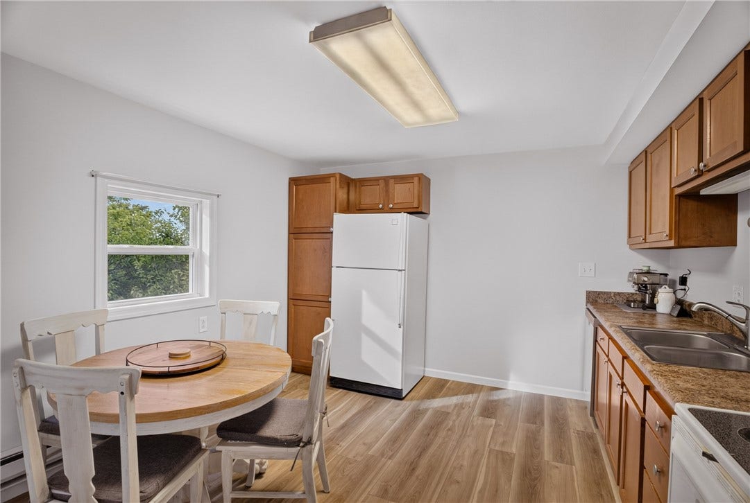 156 May Ave, Washington, PA 15301