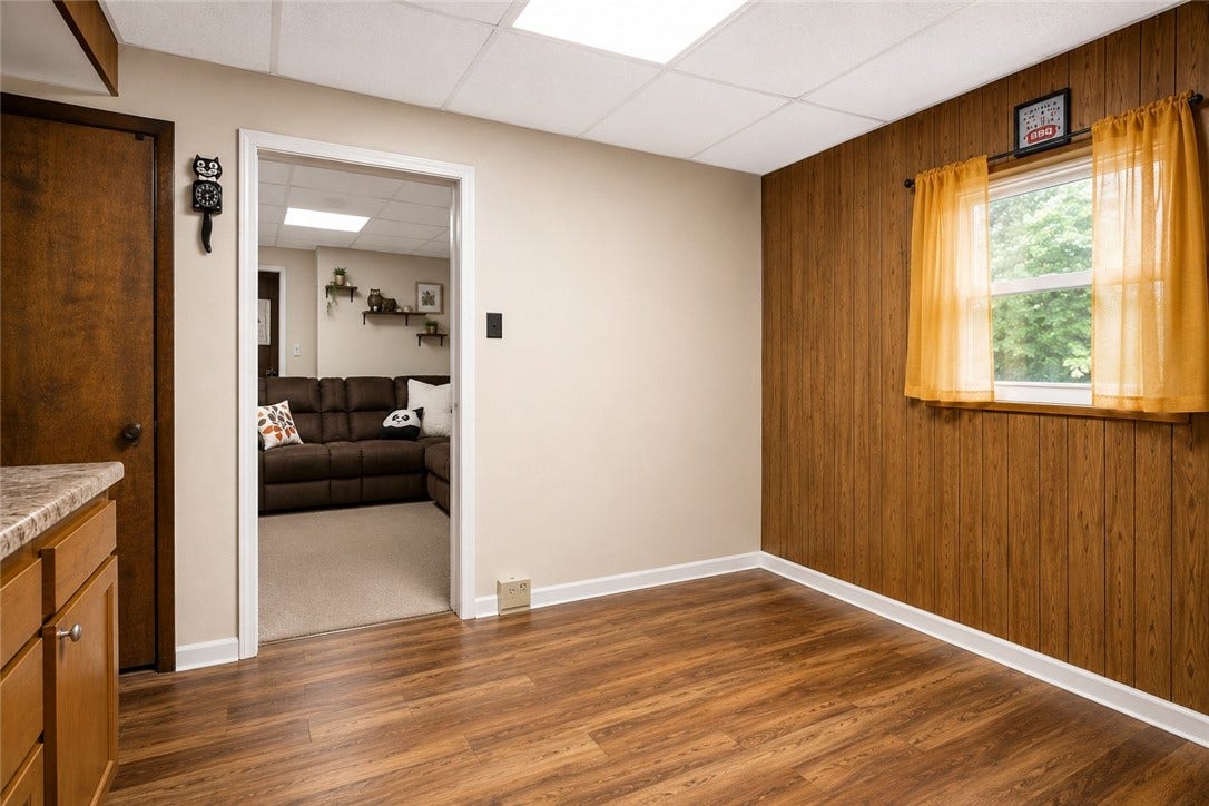 156 May Ave, Washington, PA 15301