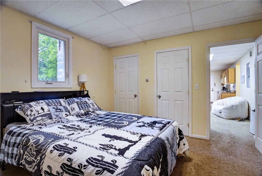 156 May Ave, Washington, PA 15301