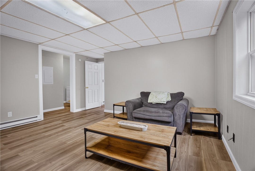 156 May Ave, Washington, PA 15301