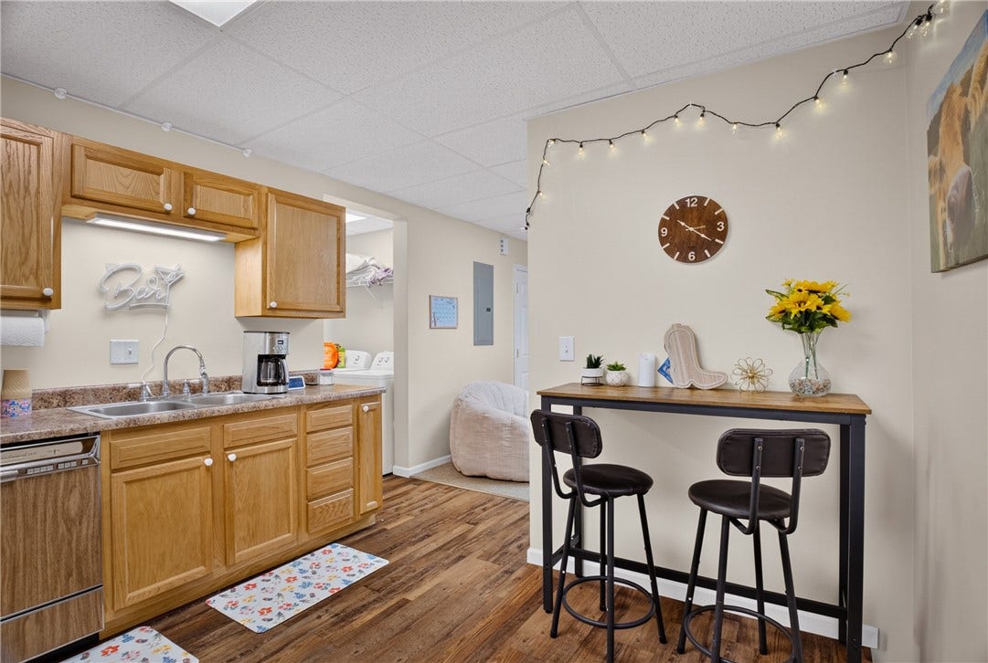 156 May Ave, Washington, PA 15301