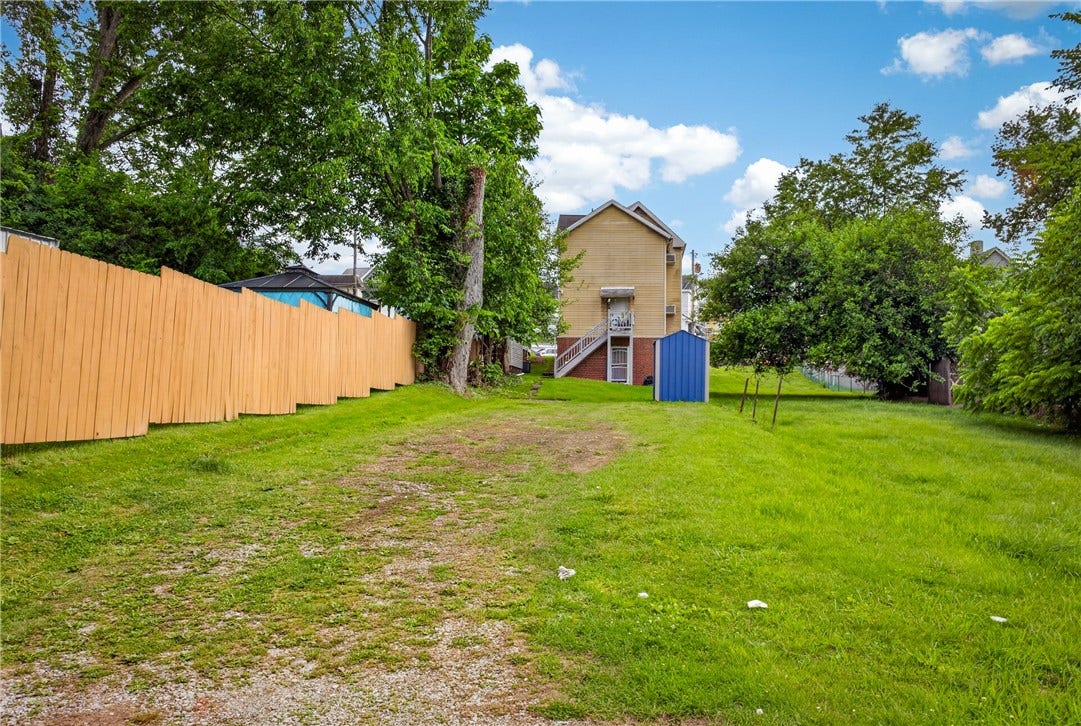 156 May Ave, Washington, PA 15301