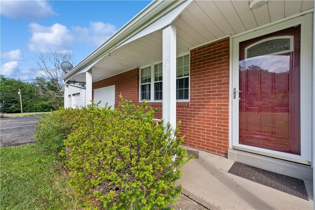 441 Moccasin Hollow Road, Mount Pleasant, PA 15666