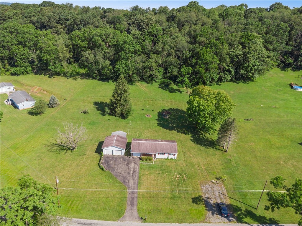 441 Moccasin Hollow Road, Mount Pleasant, PA 15666