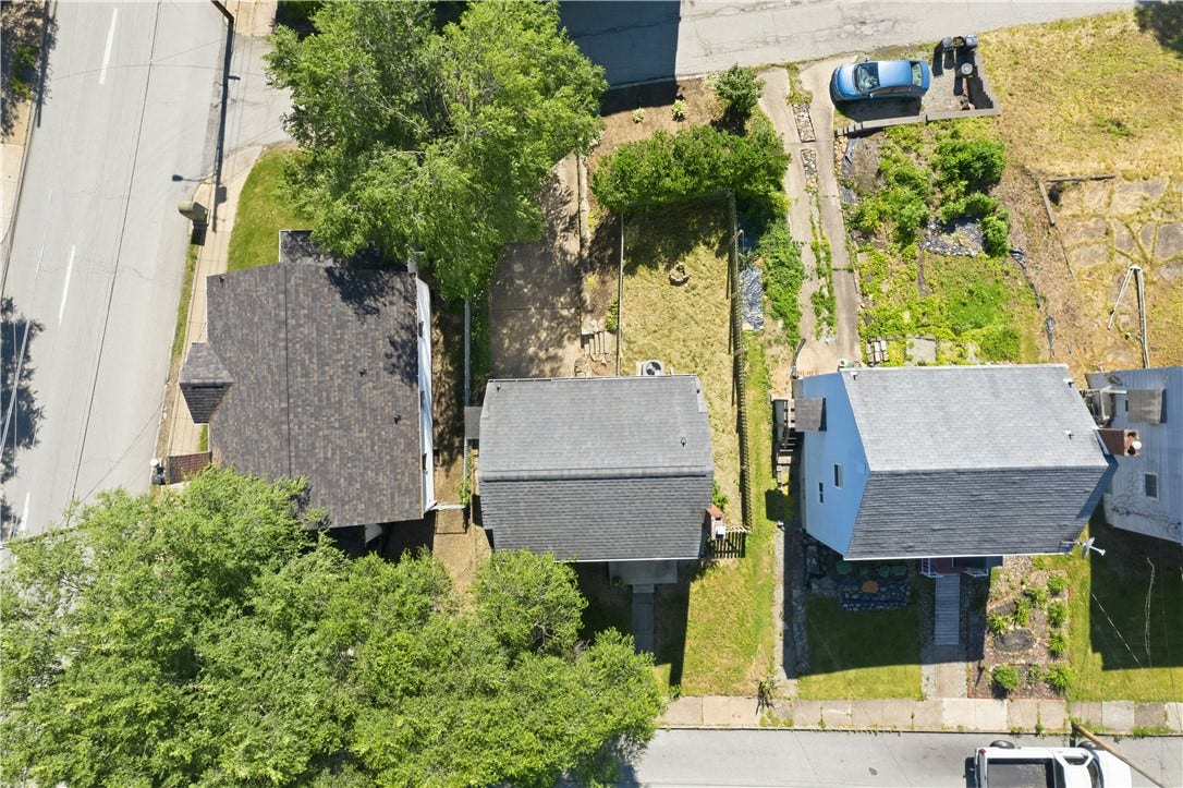 15 Mechling Way, Greensburg, PA 15601