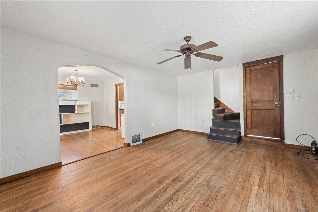 15 Mechling Way, Greensburg, PA 15601