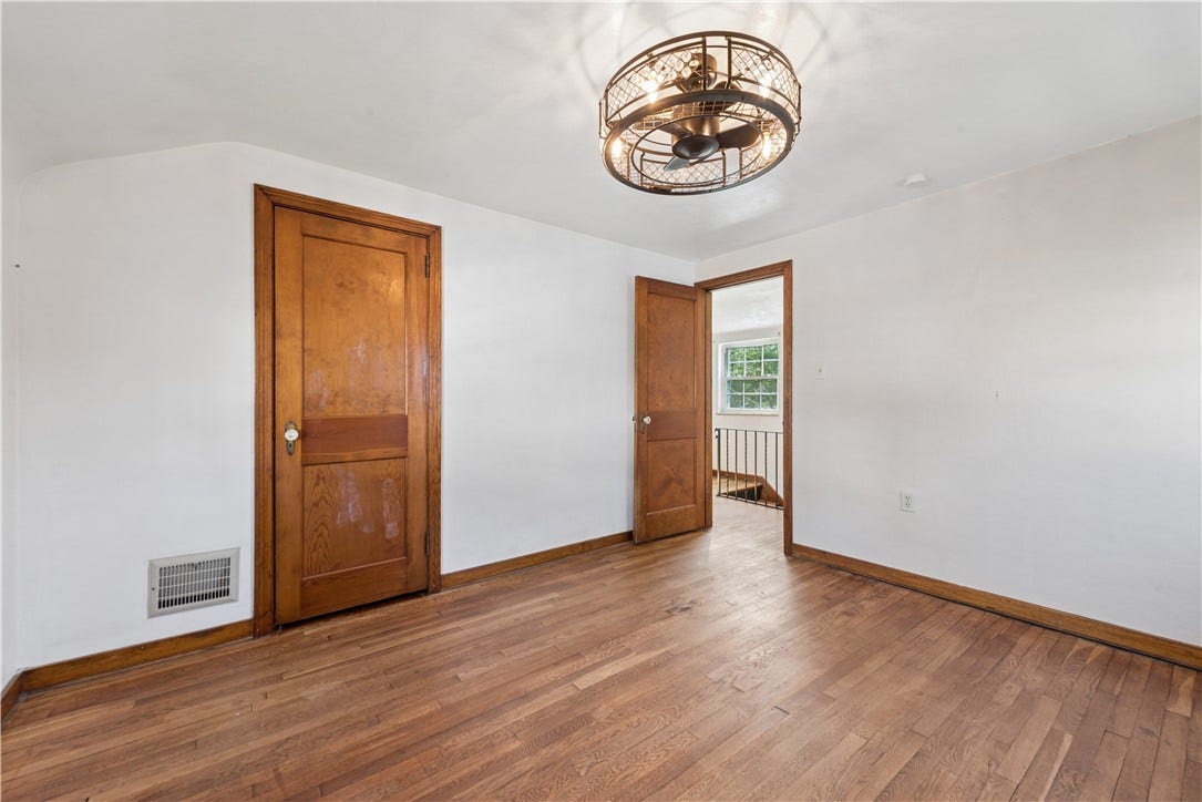 15 Mechling Way, Greensburg, PA 15601