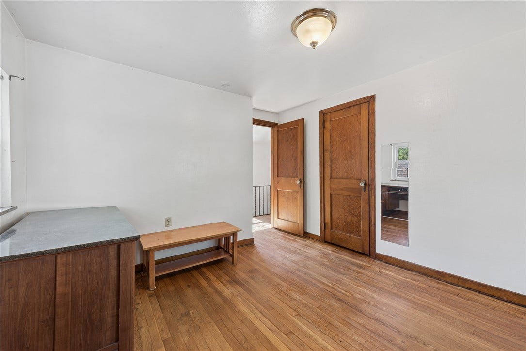 15 Mechling Way, Greensburg, PA 15601