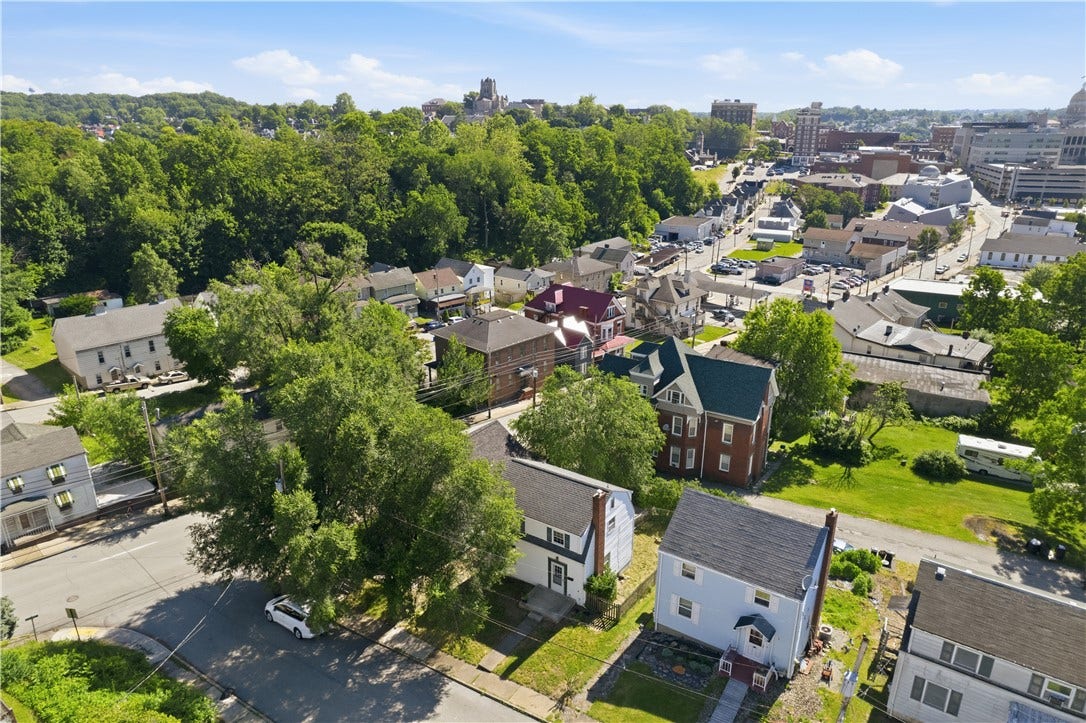 15 Mechling Way, Greensburg, PA 15601