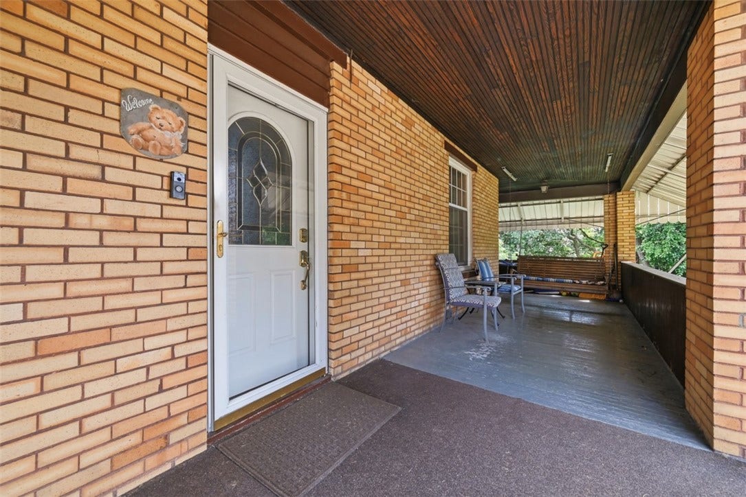 1715 Crosby Ave, Pittsburgh, PA 15216