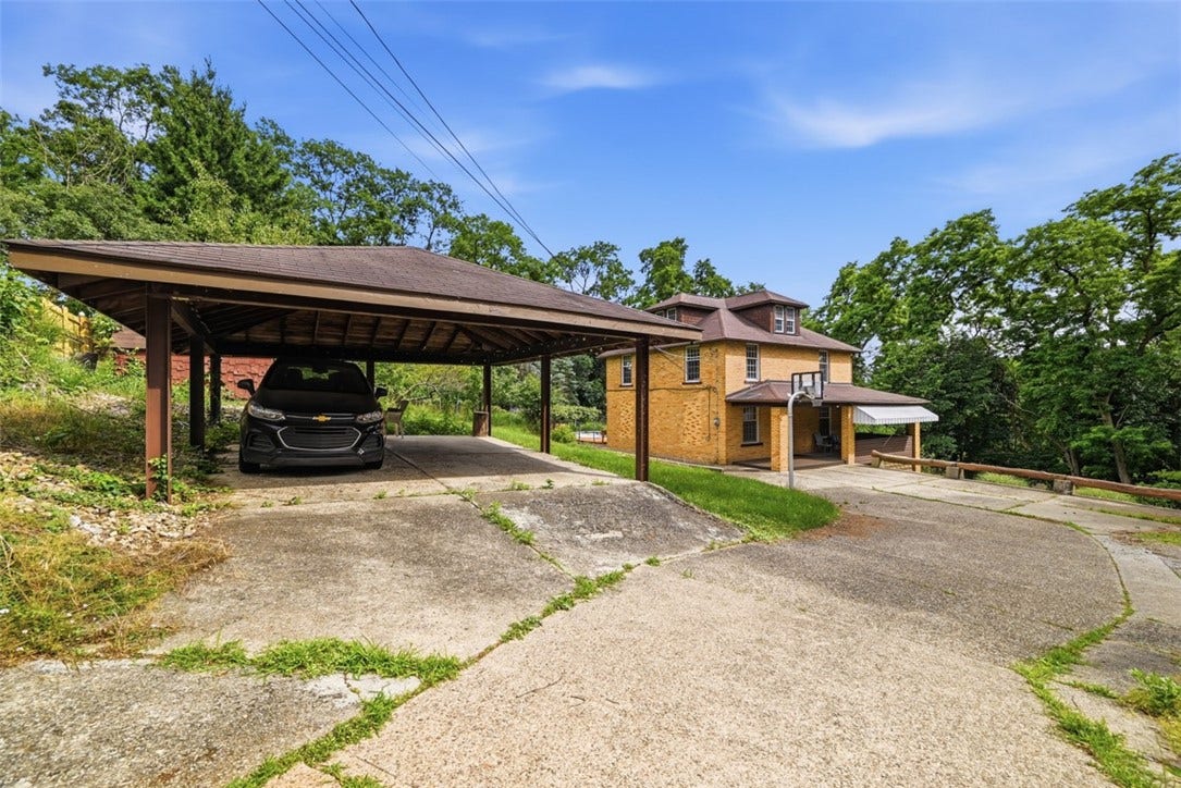 1715 Crosby Ave, Pittsburgh, PA 15216