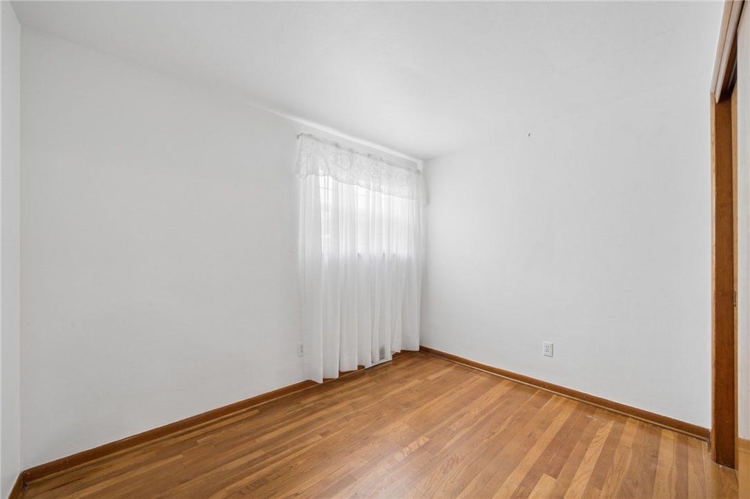 511 Newport Drive, Greensburg, PA 15601
