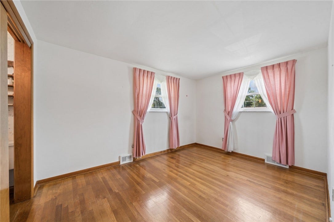 511 Newport Drive, Greensburg, PA 15601