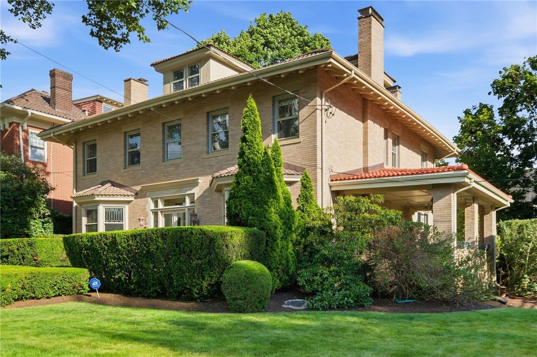 5800 Aylesboro Avenue, Pittsburgh, PA 15217