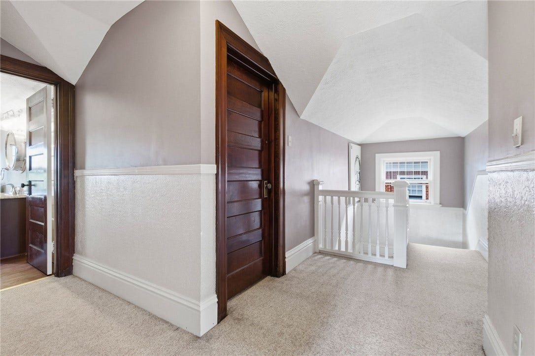 5800 Aylesboro Avenue, Pittsburgh, PA 15217