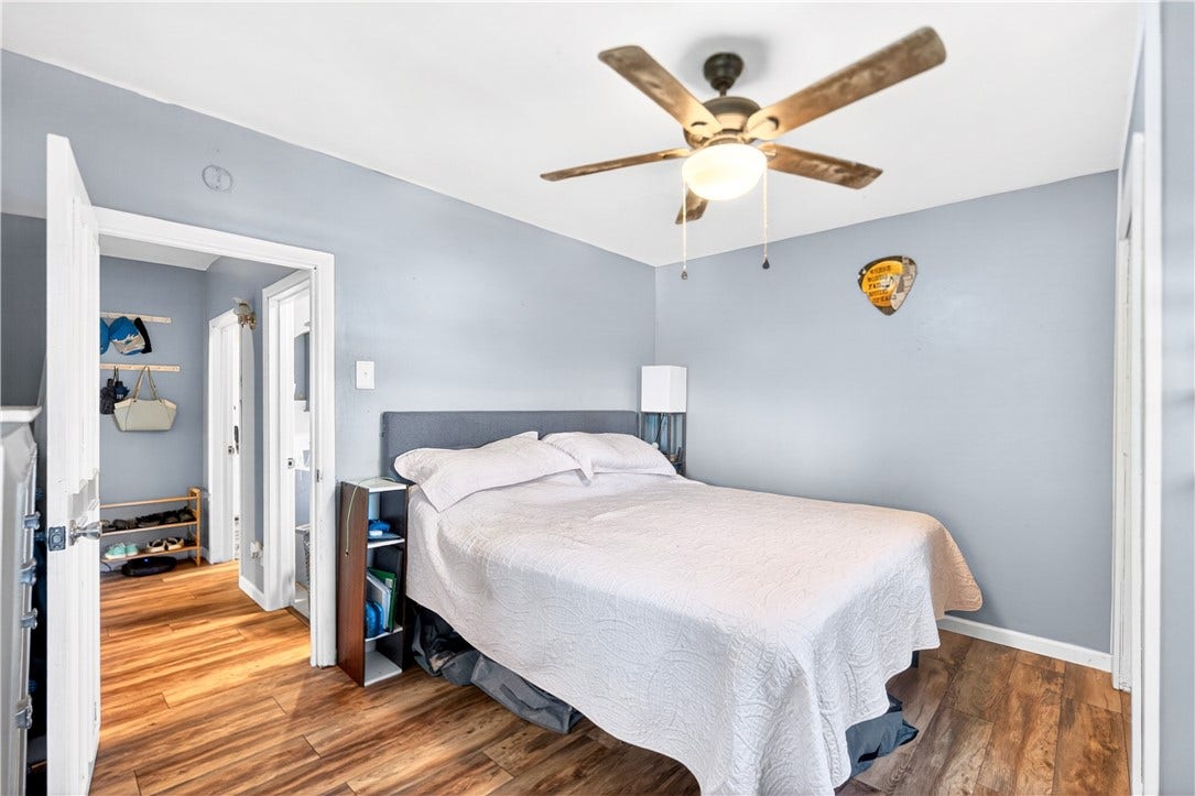10 Elizabeth St, Washington, PA 15301