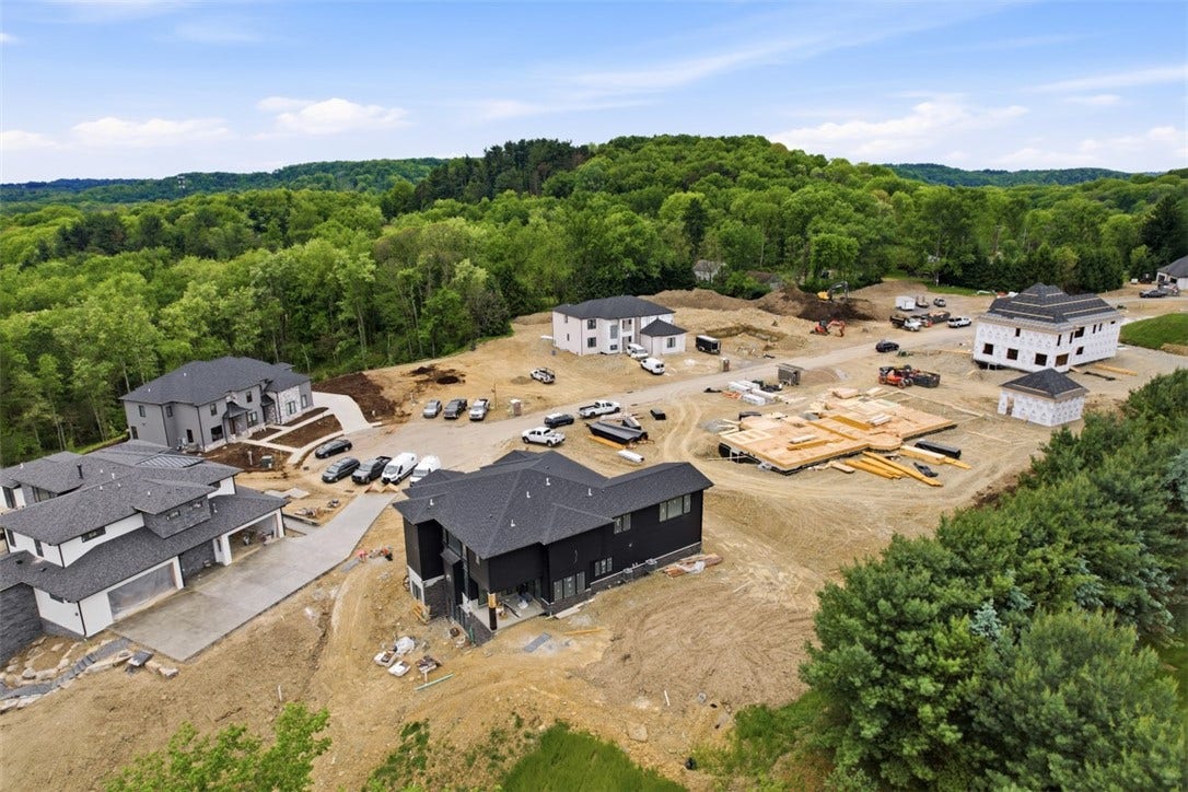 2397 Leonard Lane, Gibsonia, PA 15044