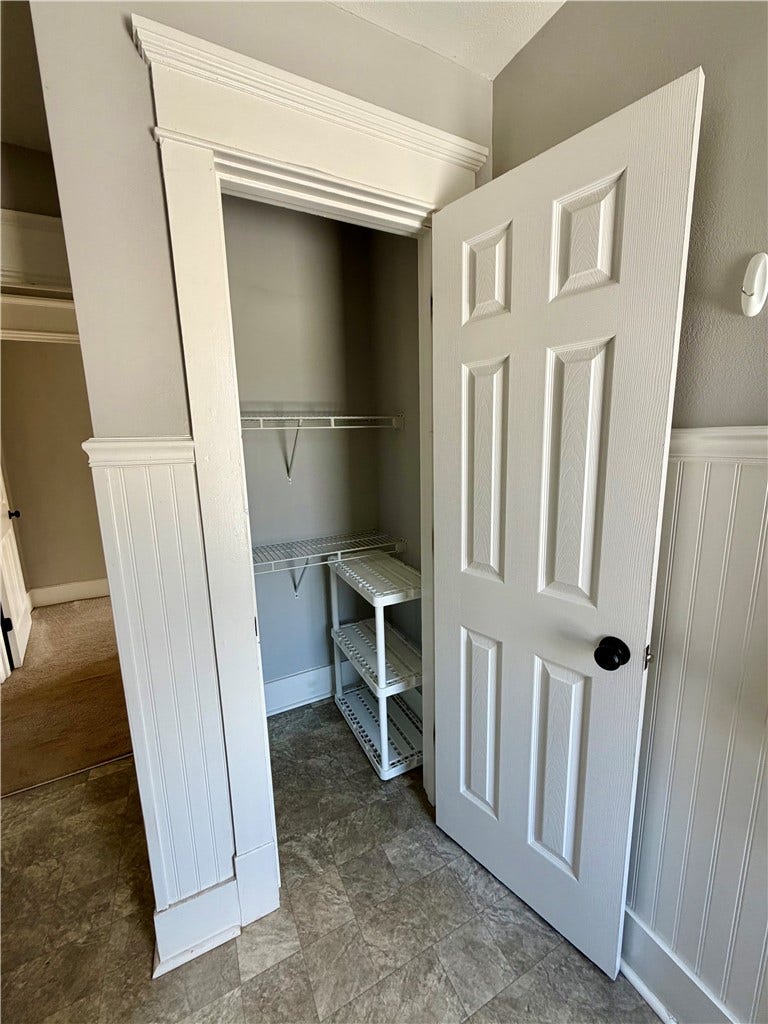 44 W Hallam Ave, Washington, PA 15301