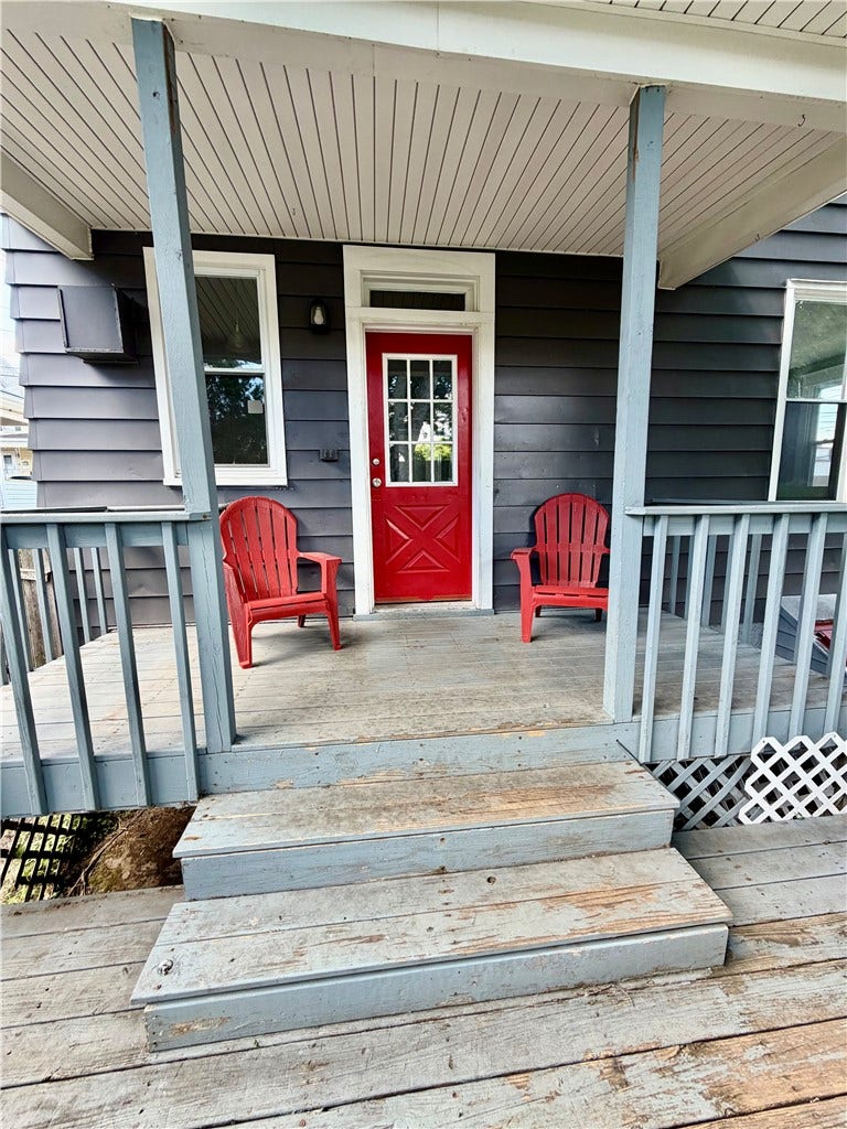 44 W Hallam Ave, Washington, PA 15301
