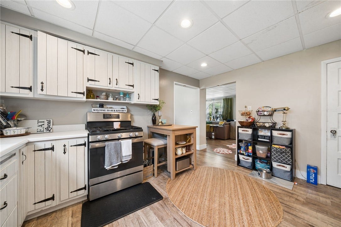 408 Jones St, Belle Vernon, PA 15012