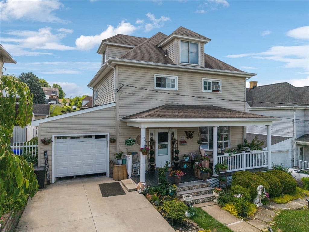 408 Jones St, Belle Vernon, PA 15012