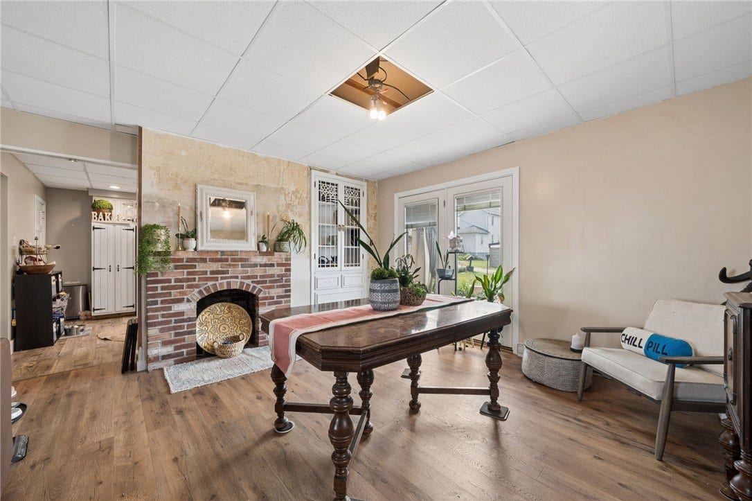 408 Jones St, Belle Vernon, PA 15012