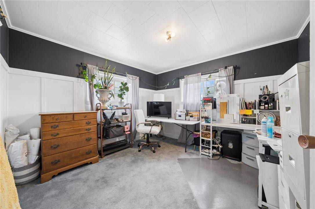 408 Jones St, Belle Vernon, PA 15012