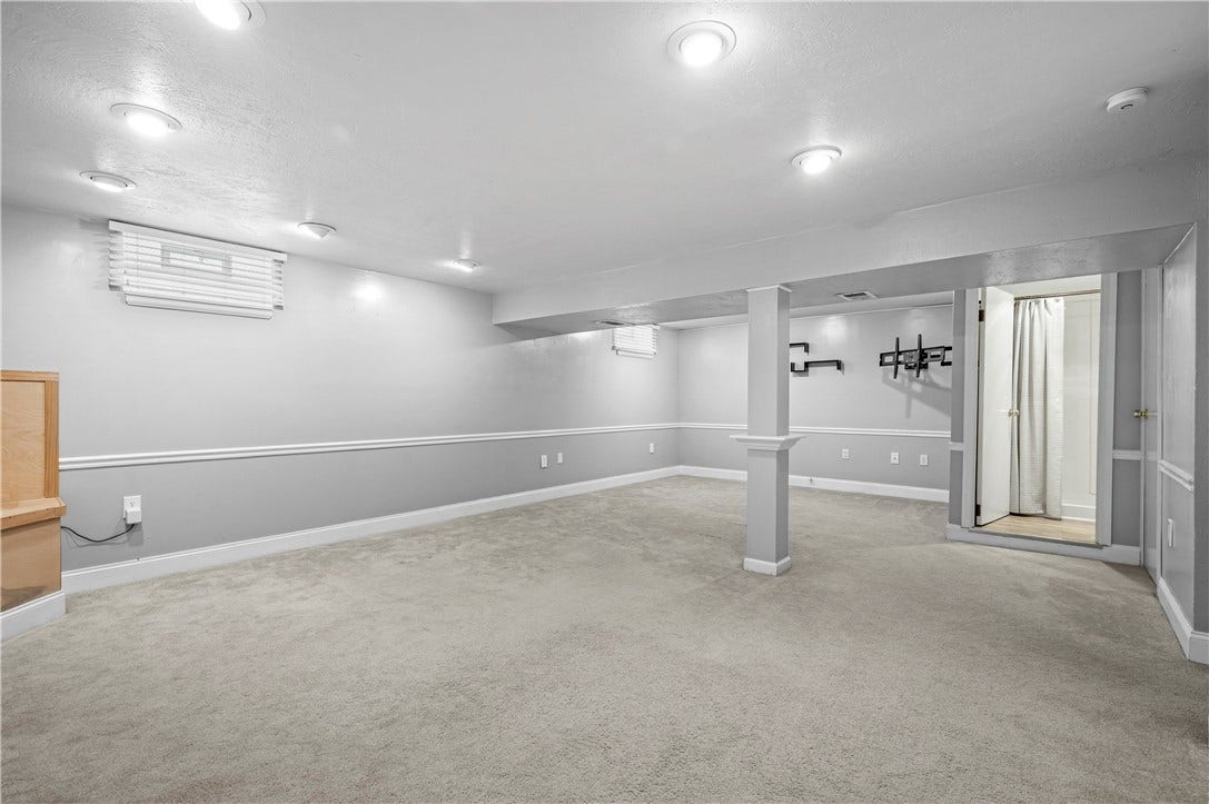 Potential for a primary bedroom suite.