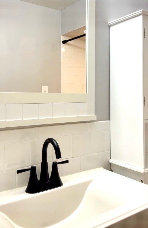 Main Bath.