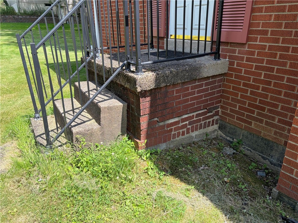 Side door