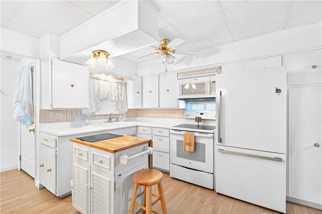 124 Nagy Street, Belle Vernon, PA 15012