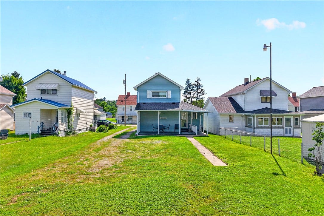 124 Nagy Street, Belle Vernon, PA 15012