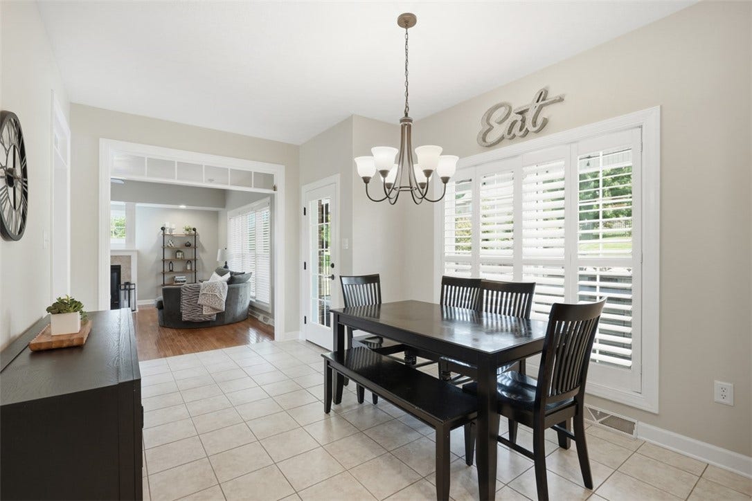 903 Gateway Cir., Greensburg, PA 15601