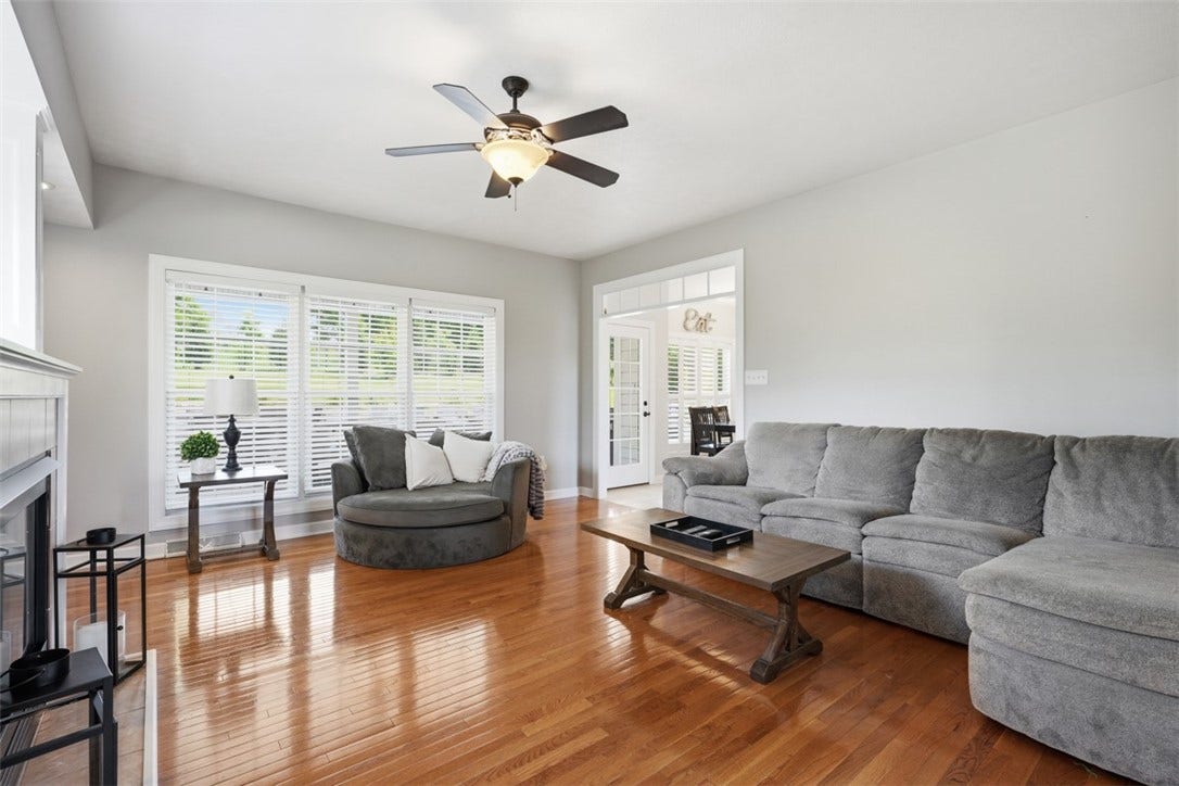903 Gateway Cir., Greensburg, PA 15601