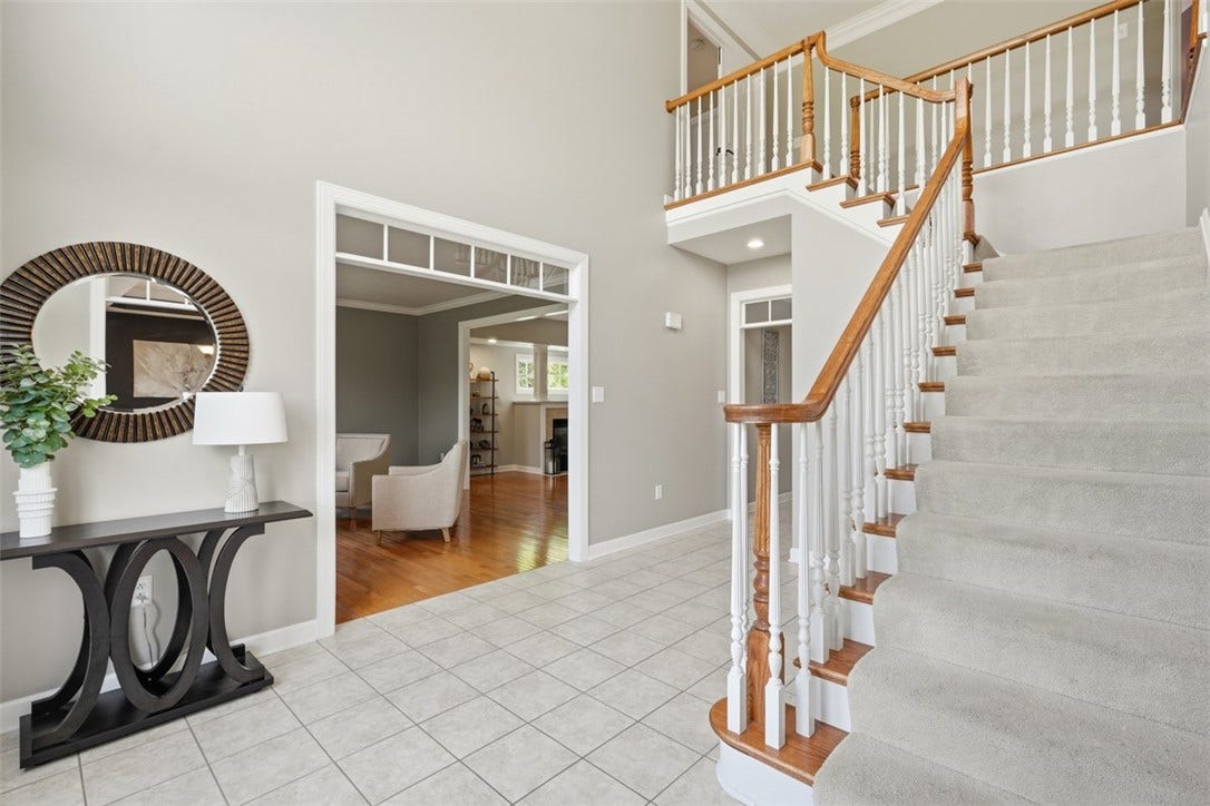 903 Gateway Cir., Greensburg, PA 15601
