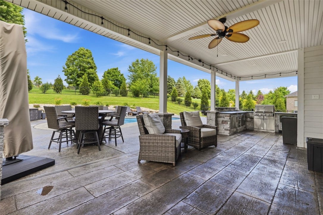 903 Gateway Cir., Greensburg, PA 15601