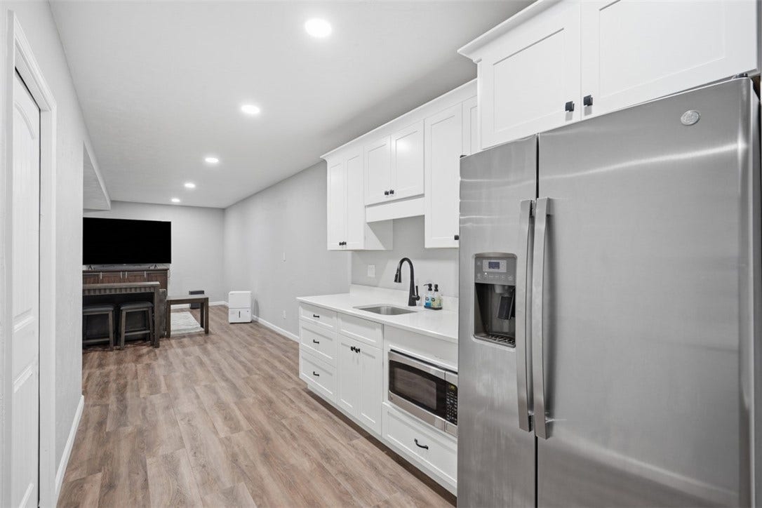 903 Gateway Cir., Greensburg, PA 15601