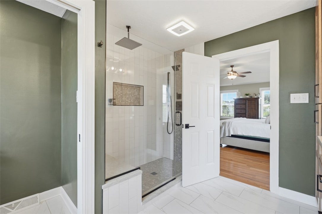 903 Gateway Cir., Greensburg, PA 15601