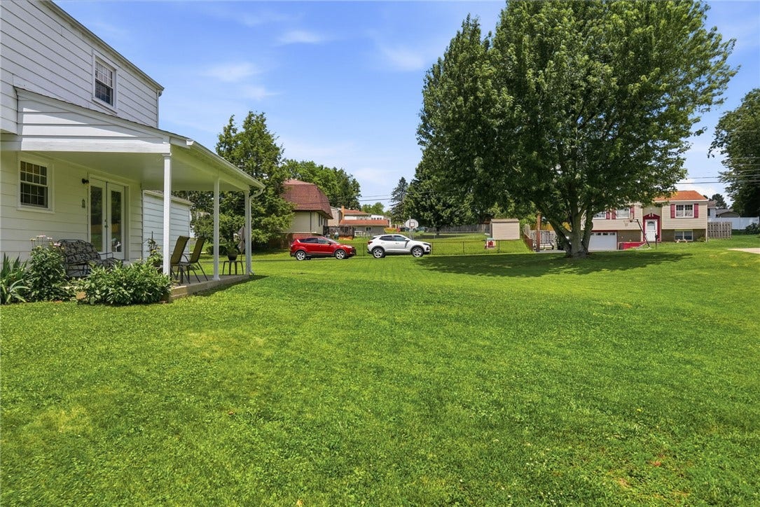 19 Seneca Drive, Greensburg, PA 15601