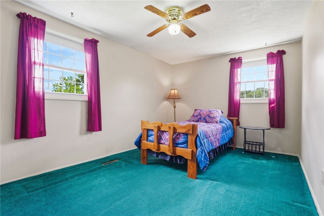 19 Seneca Drive, Greensburg, PA 15601