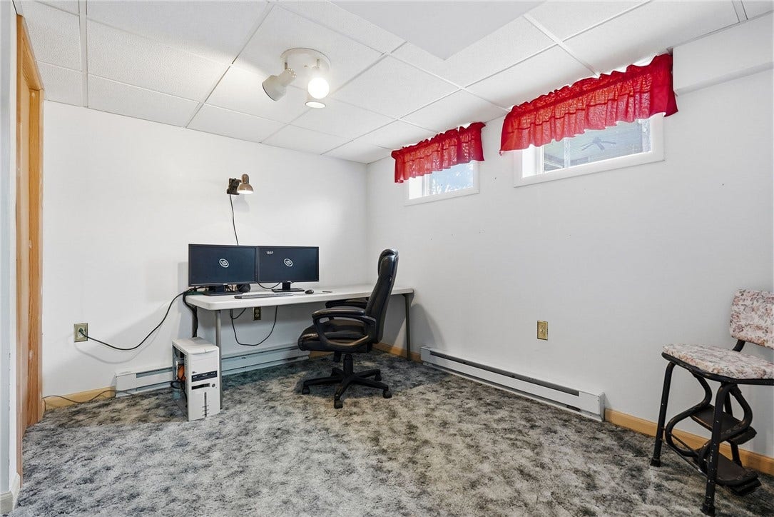 19 Seneca Drive, Greensburg, PA 15601
