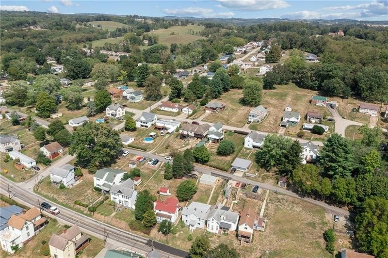 2164 Jefferson Ave, Washington, PA 15301