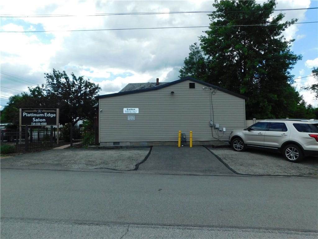 294 E Fayette Street, Uniontown, PA 15401