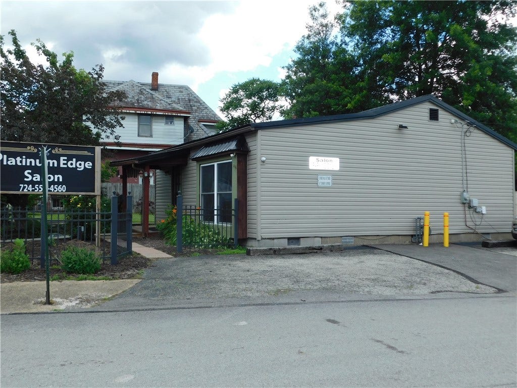 294 E Fayette Street, Uniontown, PA 15401