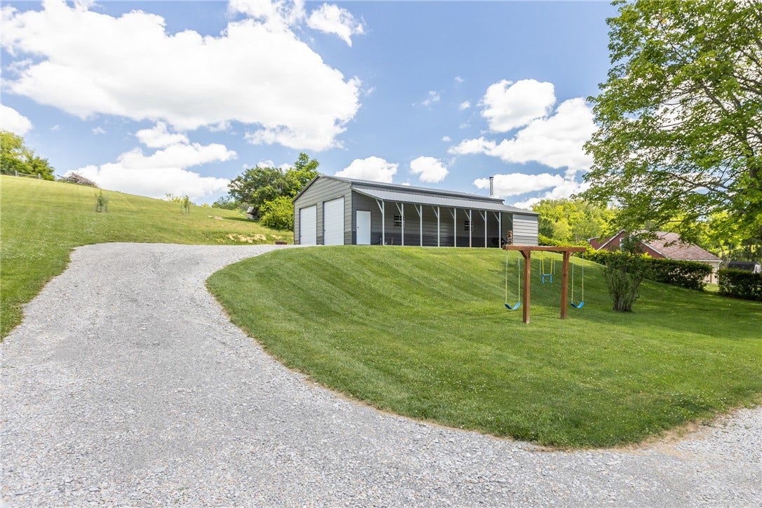 650 Mcclane Farm Rd, Washington, PA 15301